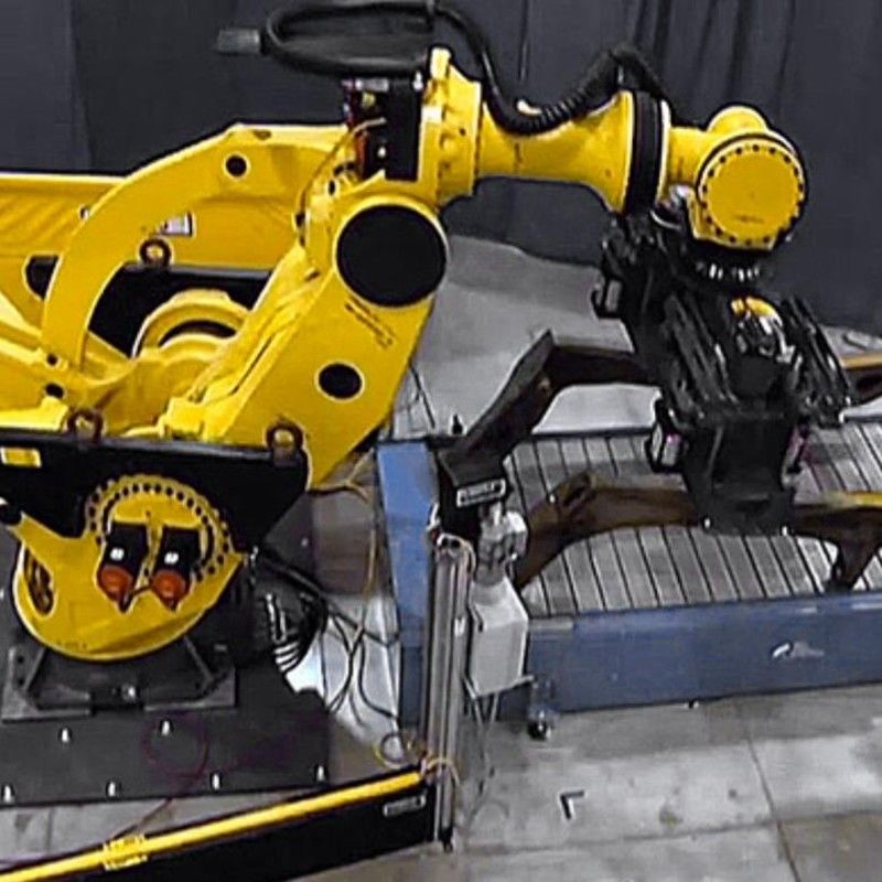 China supplier 700kg payload robotic arm M-2000 iB 900 robot for handing and palletizing in Automotive Manufacturing