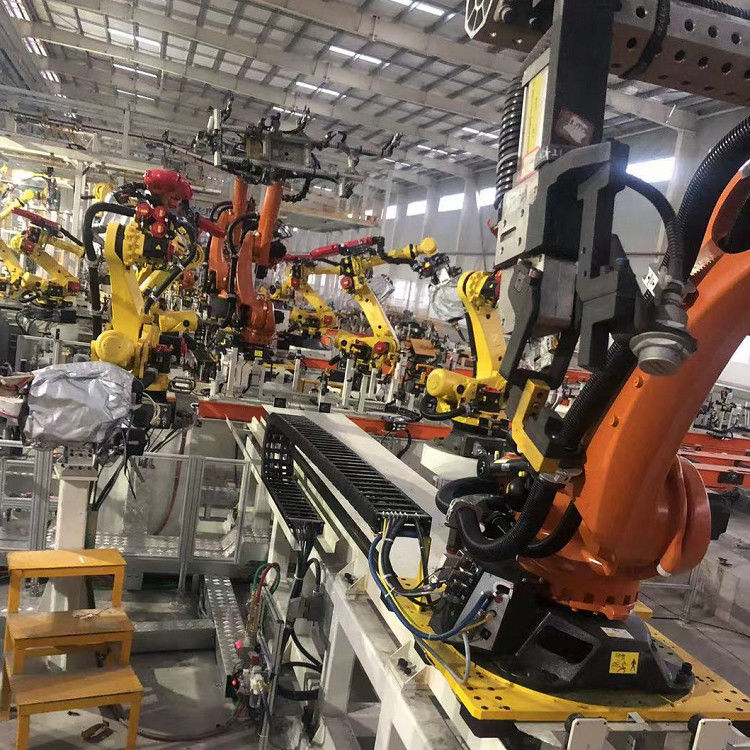Robot Rails With 2500KG Payload And 3200MM Reach With Mig Welding Robot ...