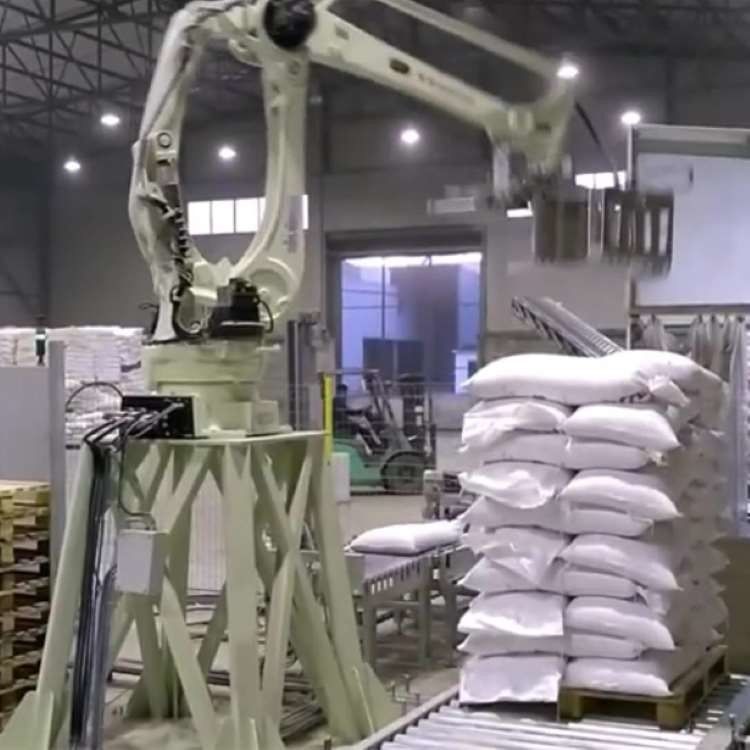 Robot Palletizer CP180L 4 Axis Robotic Arm For Palletizing Automation ...