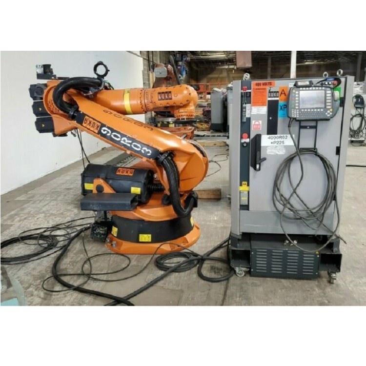 Industrial Robot KUKA KR 210 R2700-2 With CNGBS Robot Gripper Of 6 Axis ...