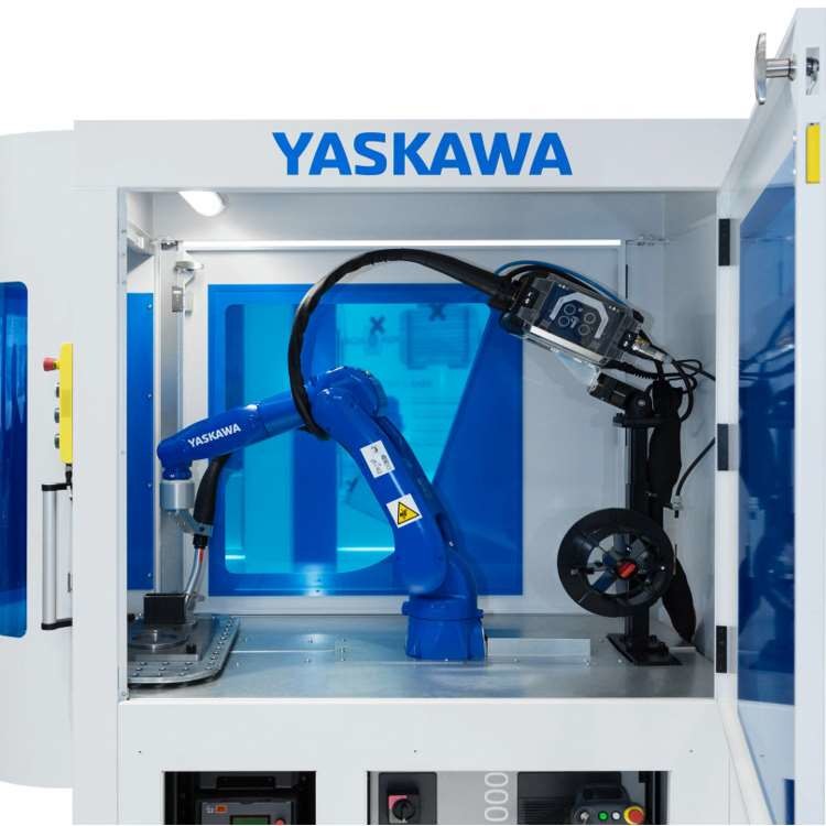 Welding 6 Axis Robotic Arm Yaskawa AR700 Combine With CNGBS Robot ...