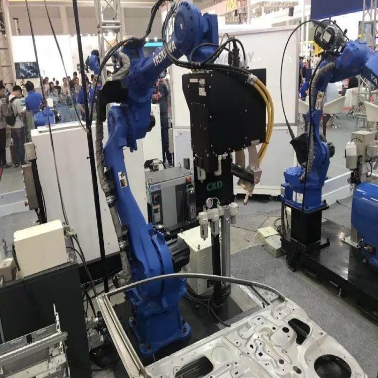 6 Axis Arm Robot Yaskawa AR1440 With CNGBS Welding Positioner For Mig ...