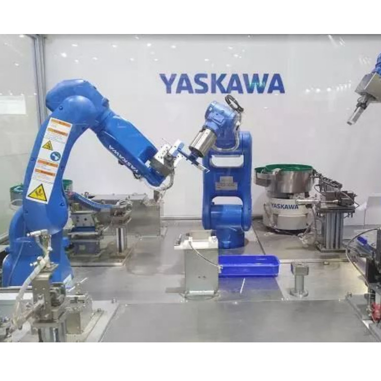 Manipulator Robot Arm Motoman GP225 With 6 Axis Robotic Arm Industrial ...