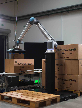 Universal 20kg Payload Cobot UR20 Robot Arm For Automatic Welding Robot