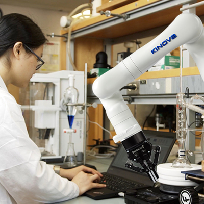 Portable 6 Axis KINOVA Cobot Gen3 Robot Manipulator For Assembly Dynamic Grasping