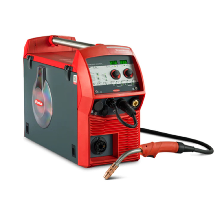 Flexible JAKA 6 Axis 819mm Reach 7kg Payload Welding Robot Arm With Tig MiG Arc Welding Machine