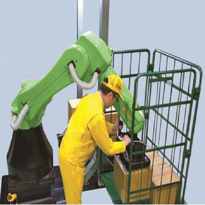 Fanuc CR-4iA 6 Axis Chinese Robot Arm With Onrobot 2 Finger Gripper And Material Handling Platform