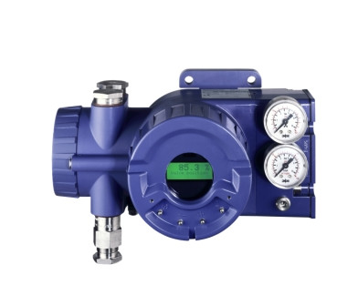 Chinese Brand Control Valve With FOXBORO SRD960 Valve Positioner Fairchild 4500ABP Booster And Model 24 Snap Acting Rela