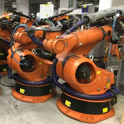 6 Axis Robotic Welding Arm Kuka KR 210 R2700-2 With CNGBS Welding Positioner For Welding Robot