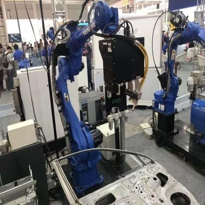 Yaskawa AR1440 Welding Robotic Arm With CNGBS Robot Welding Positioner For Automated Welding Robot