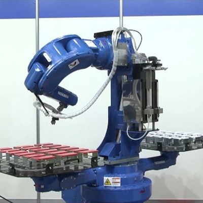 Car Painting Robotic Arm 6 Axis Yaskawa MPX1150 With CNGBS Robot Gripper For Painting Robot Wall