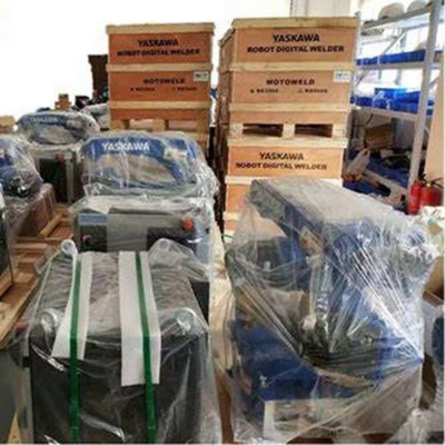 Painting 6 Axis Robotic Arm Yaskawa MPX2600 With CNGBS Gun Cleaning Station For Painting Robot