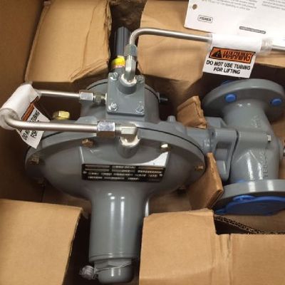 Fisher 299H Pressure Reducing Regulators and pressure reducing valve and pressure relief valve