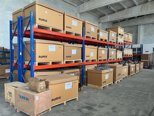 Stock Supplier Auma Multi-Turn Valve Actuator SA 07.2 SA07.6 SA10.2 SA14.2 SA16.2 SA 14.6 Electric Actuators With Chinese Control Valves