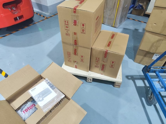 Chinese Brand Control Valve Ball Valve With Rotork ROM Part-turn Direct Drive Electric Actuators With Local Controls