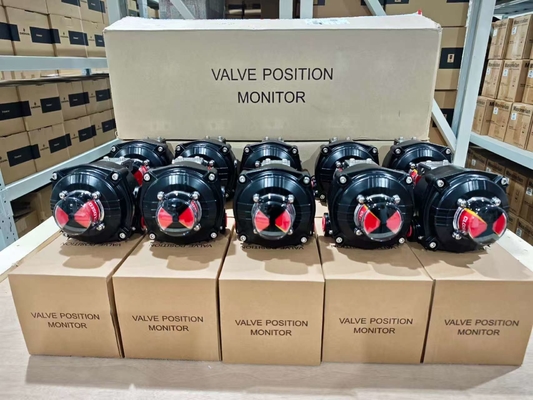 Three-Way Control Valve with HART Communication 20-100 Psi