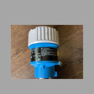 Pressure reducing regulator with Endress+Hauser Proline Prowirl D 200 vortex flowmeter and Cerabar PMP71B pressure transmitter