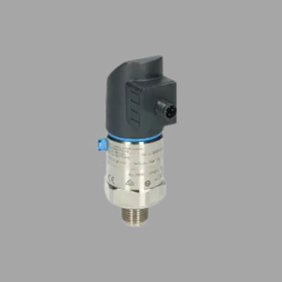 Pressure reducing regulator with Endress+Hauser Proline Prowirl D200 vortex flowmeter and Cerabar PTC31B temperature transmitter