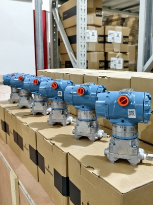 Rosemount 3051 Pressure Transmitter 137.89bar Range with 10-Year Power Module