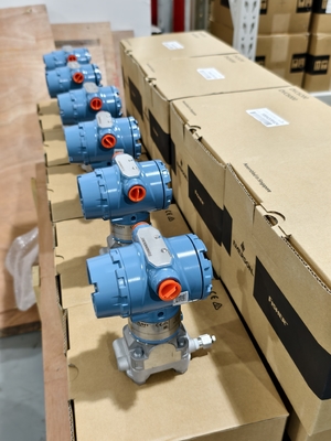 Rosemount 3051 Pressure Transmitter 137.89 Bar IP65 Stainless Steel