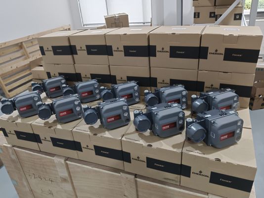 Fisher 657/667 Pneumatic Control Valve with DVC6200 Digital Controller and Pneumatic Actuator for Industrial Gas