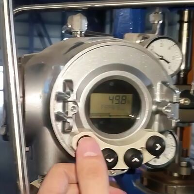 High-pressure Azbil Actuators Control Valves Smart Valve Positioner AVP700 AVP701 AVP702 AVP703