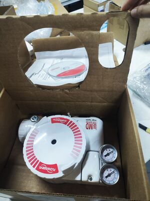 Chinese Brand Control Valve With Flowserve Pneumaticl Valve Positioner USA 3200MD-28-D6-E-04-40-0G-00 With Lot Od Stock