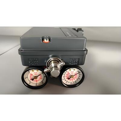 Fisher 3661 Series Electro-Pneumatic Valve Positioner with 4-20mA Analog Input Single-Acting for 90 psi Max Outlet Pressure
