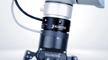 ROBOTIQ FT 300 FORCE TORQUE SENSOR  Robot Accessories