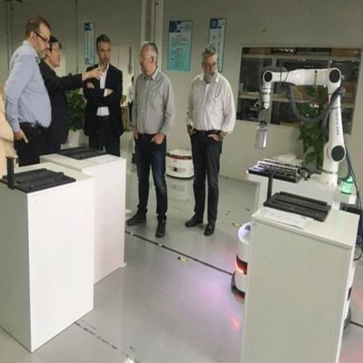 Industrial Collaborative Robot Arm 6 Axis Elfin E10 10kg For Polishing Machine