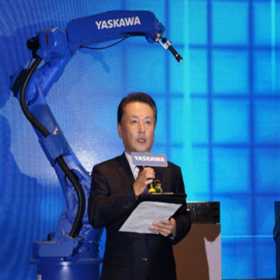Large Industrial 6 Axis Robot Arm Motoman GP180 For Robot Palletizer