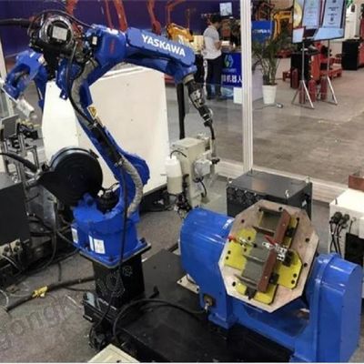 Welding Machine Of Motoman AR1440 Industrial Robot With Other ARC Welders As Automatic Welding Robot