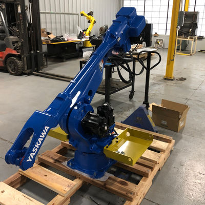 Automatic Welding Machine Motoman AR1440 Industrial Robot With Welder RD350S Of ARC Welding Machine Price