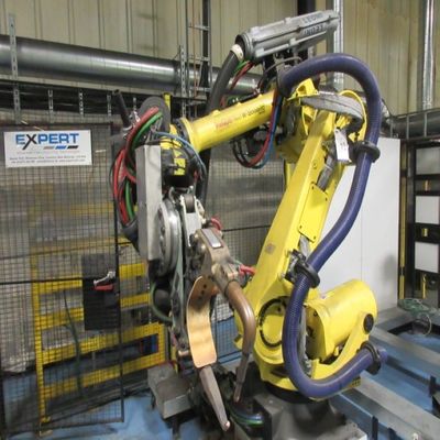 Spot Welding Robot 6 Axis Robot Arm Price R-2000iC-165F For Robotic Welding