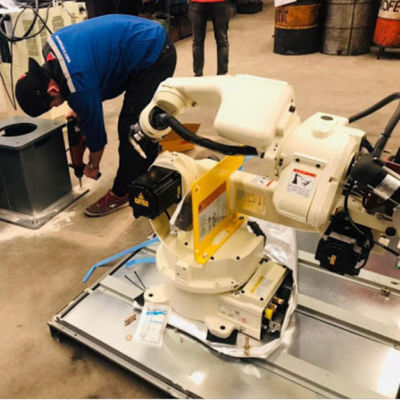 MIG Welding Robot 6 Axis OTC FD-B6 Automobile Welding Robotic Welding Machine