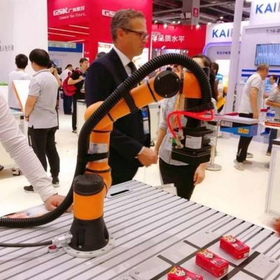 AUBO I5 6 Axis Collaborative Robot Arm For Locking Screw As Cobot