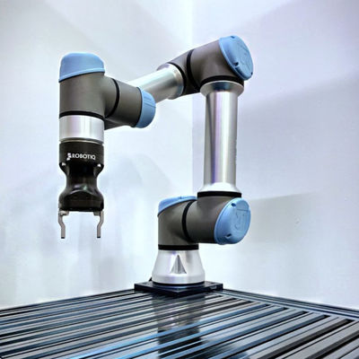 Industrial Robot Universal Robotic Arm 6 Axis UR5e Machinery &amp; Industry Equipment With Gripper Pick And Place Machine