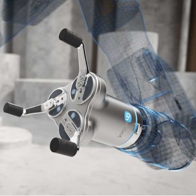 Robot Collaborative With 3FG15 Three Finger Flexible Gripper With Robotic Arm As Robot Gripper