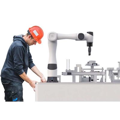 Robotic Arm 6 Axis CR5 Cobot Robot 5kg Payload For Automated Loading And Unloading As Cobot